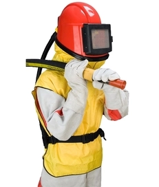 Спецодежда и перчатки для пескоструйных работ