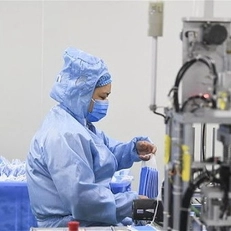 Компрессор для станка по производству медицинских масок