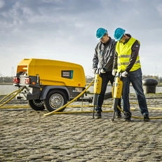 Компрессор для дорожных работ